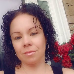 Meet your Posher, Ana